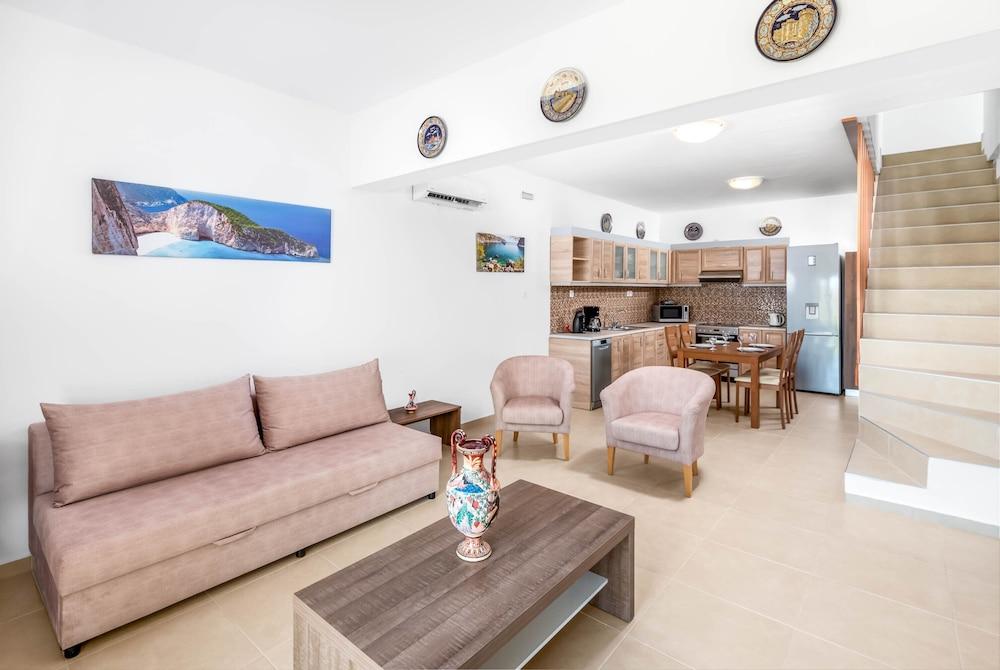 Kolymbia Sun Apartment Екстериор снимка